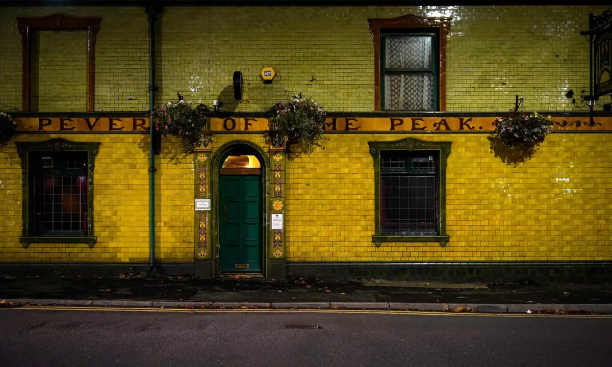 Manchester's Peveril of the Peak pub, closed as the eve of new Tier 3 CCP virus restrictions in Manchester, England, on Oct. 22, 2020.  (Christopher Furlong/Getty Images)