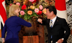 UK Signs First Major Post-Brexit Trade Deal With Japan