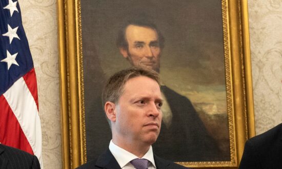 Senior US Security Adviser Slams EU-China Investment Deal: Report