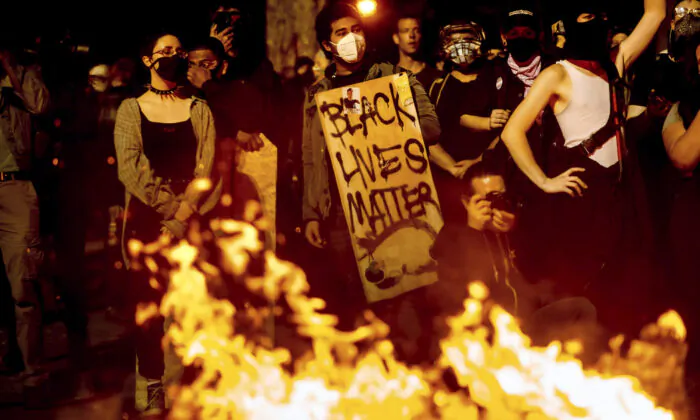 Black Lives Matter Riots Fuelled by Twitter: Study