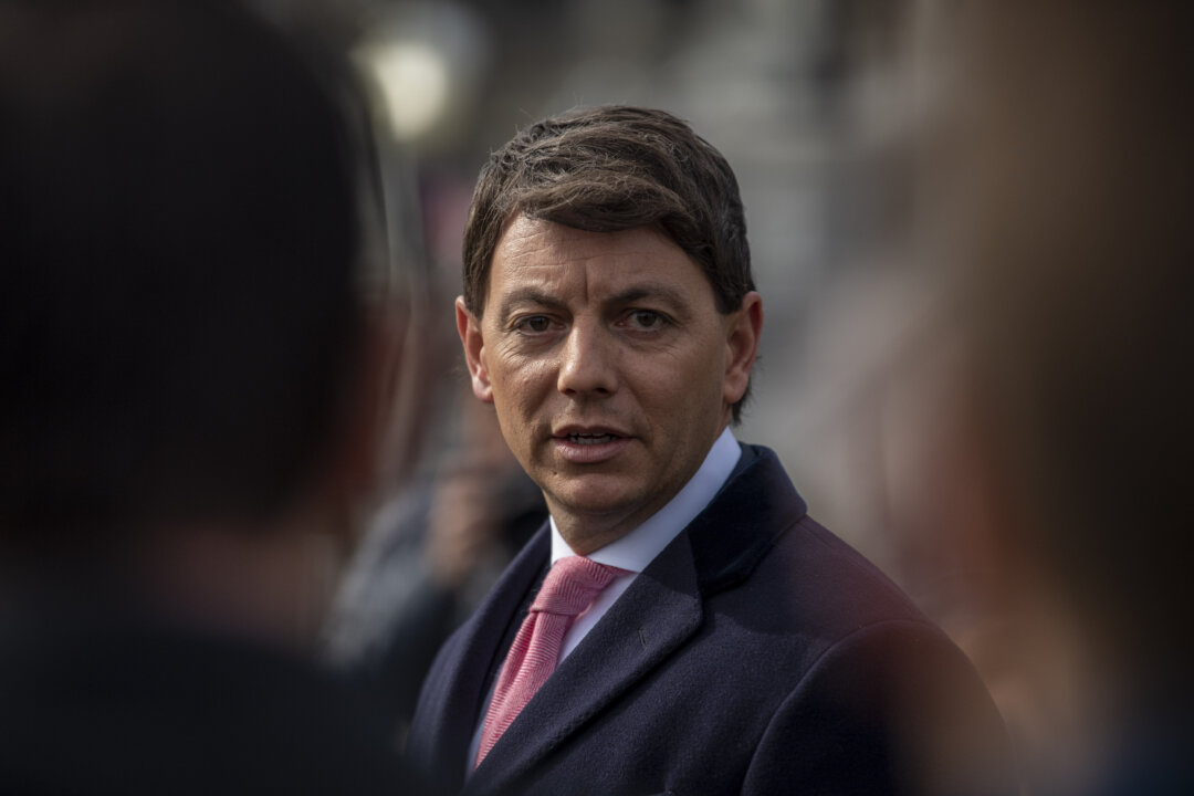 Musk Purchase of Twitter ‘A Big Deal’: Former White House Aide