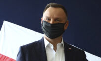 Poland’s President Has Coronavirus, Apologizes to Contacts