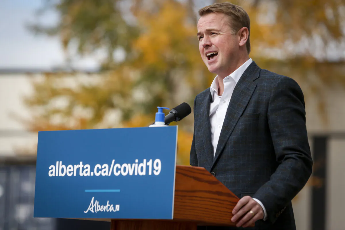 Alberta's Minister of Health Tyler Shandro announces a new agreement between Alberta Health Services and a local manufacturer to produce medical equipment in Calgary on Oct. 7, 2020.  (The Canadian Press/Jeff McIntosh)