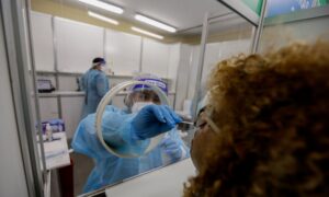 Study Identifies Biomarkers That Could Quickly Identify COVID-19 in Blood Tests