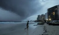 Hurricane Warning for New Orleans as Zeta Swirls Over Mexico