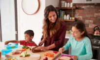 As Homeschool and Remote Schooling Increases, Parents Share Some Common Challenges