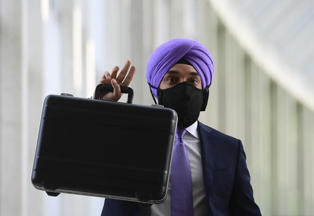Minister of Innovation, Science and Economic Development Navdeep Bains leaves on the third and final day of the Liberal cabinet retreat in Ottawa, on Sept. 16, 2020. (The Canadian Press/Sean Kilpatrick)
