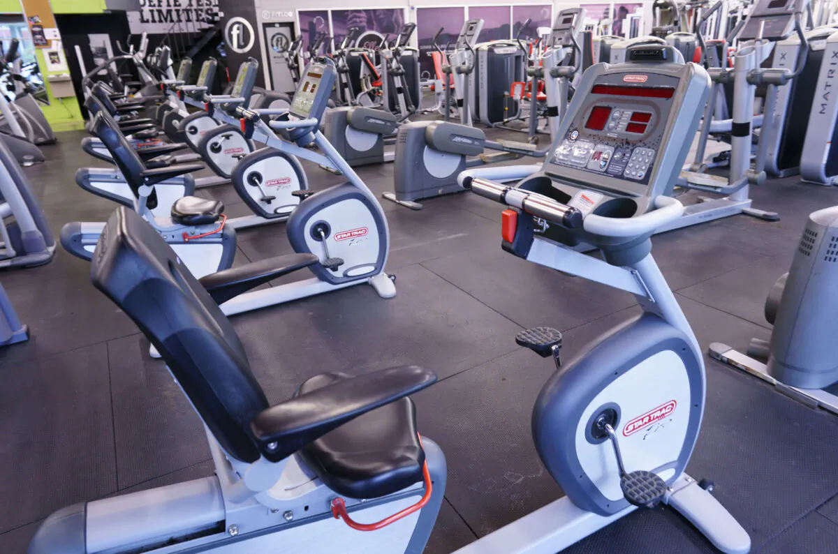 An empty gym is seen in Montreal on Oct. 26, 2020 amid pandemic lockdown orders. (Paul Chiasson/The Canadian Press)