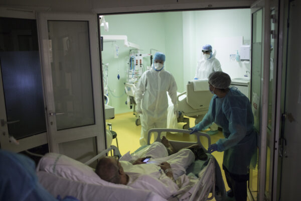 Virus Outbreak France