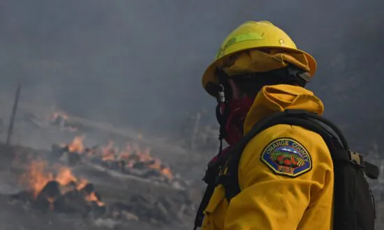 US Wildfire Season Ramps Up Amid Crippling Staffing Shortage