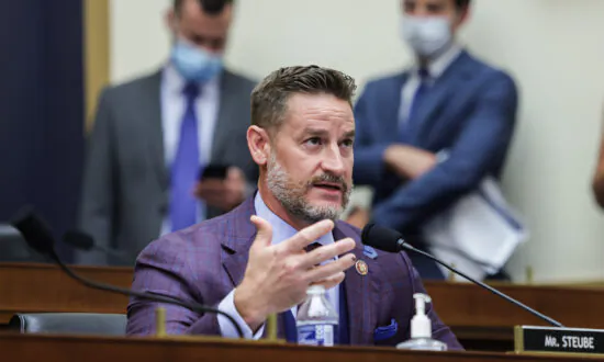 Florida Congressman Invites ‘Good Samaritan’ to Attend State of the Union Address