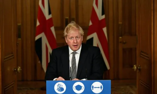 Statistics Watchdog Criticises Government Over Lockdown Graph