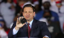 Florida Governor Signs Executive Order Banning ‘Vaccine Passports’