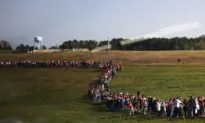 Massive Lines at Trump Rally in Key State North Carolina