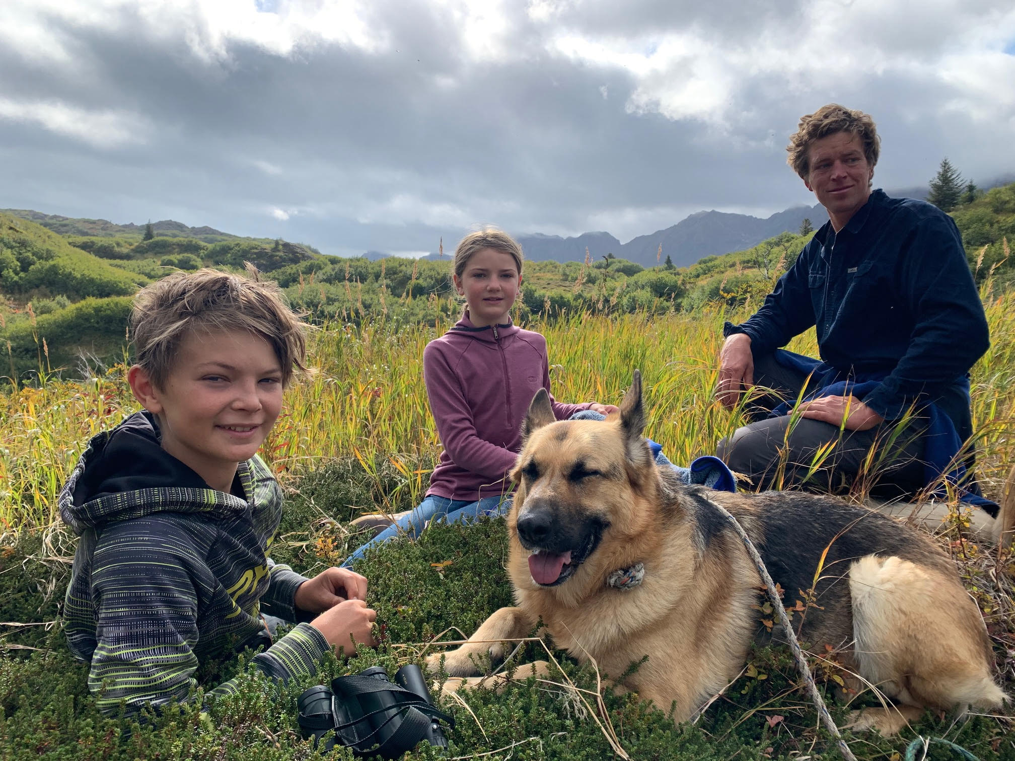 are german shepherds good for hiking