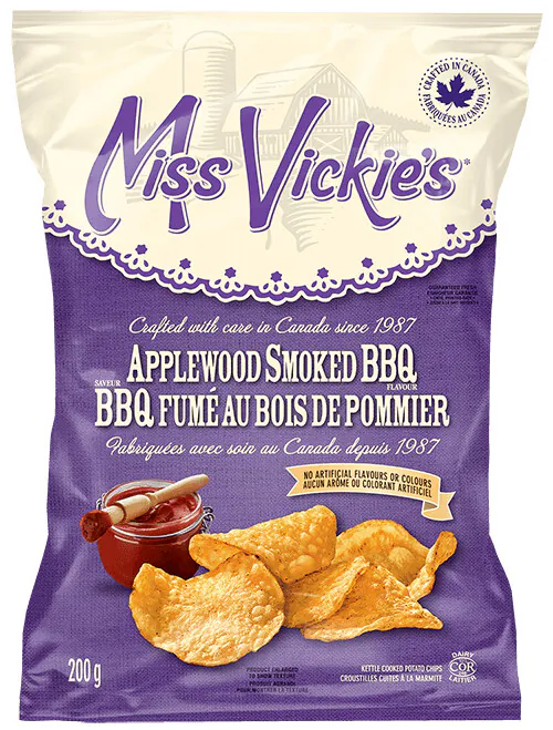 Miss Vickie's Canada is recalling some kettle cooked chips in various-sized packages due to a possible glass contamination. (Canadian Food Inspection Agency Handout)