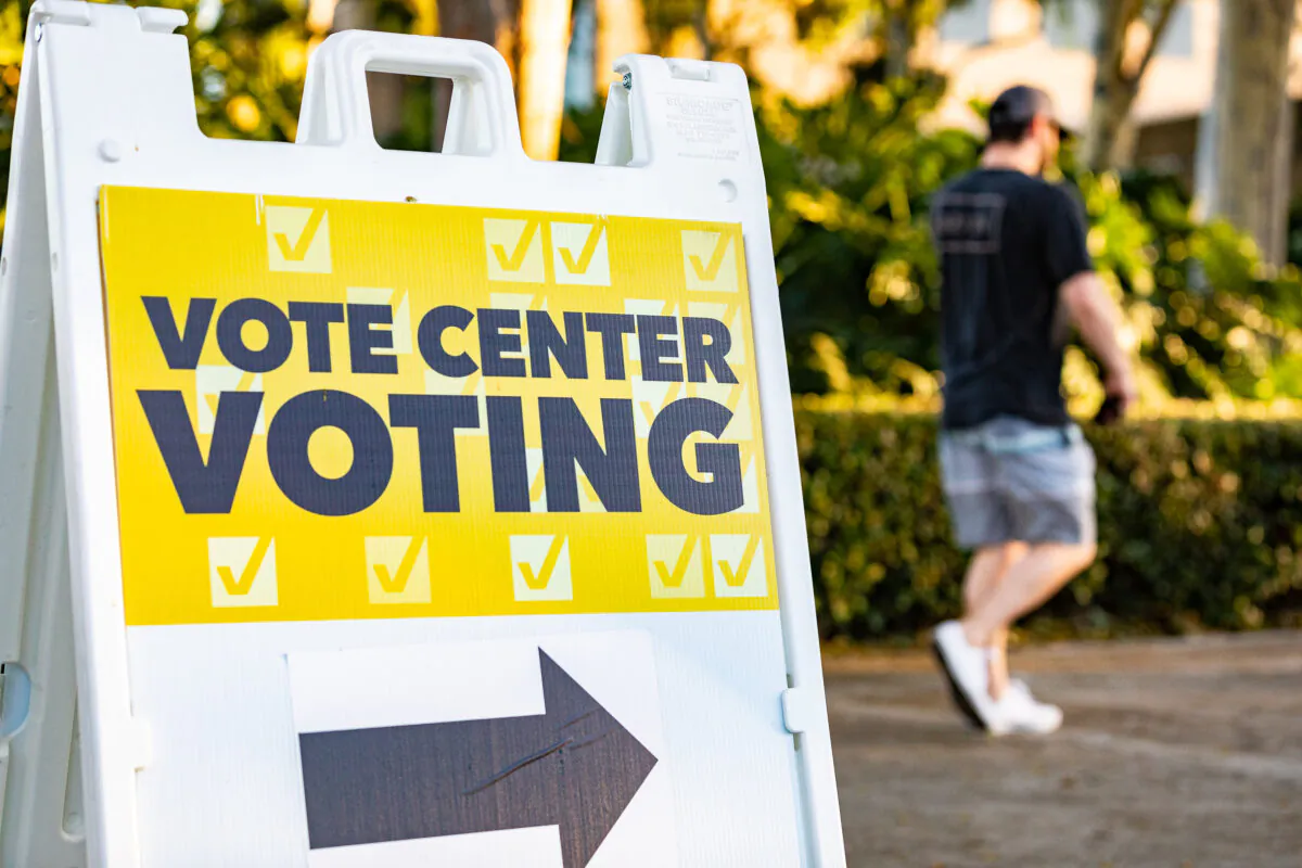 Voters enter a polling station at Irvine City Hall in Irvine, Calif., on Nov. 2, 2020. (John Fredricks/The Epoch Times)