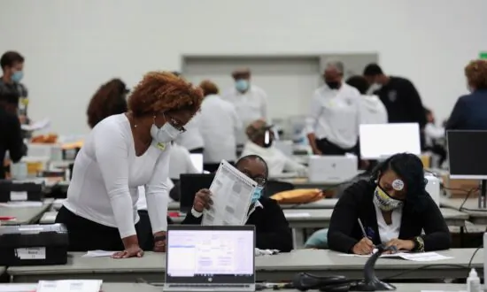 Voters Nationwide React to Election Process, Delays in Voting Counts