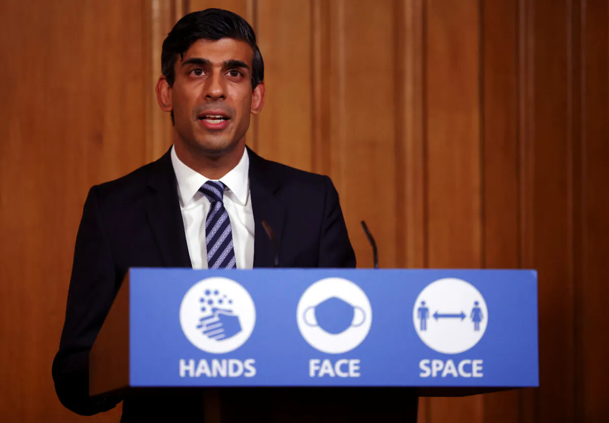 File Photo shows Britain's Chancellor of the Exchequer Rishi Sunak attending a news conference amidst the spread of the CCP virus, at Downing Street in London, on Oct. 22, 2020. (Henry Nicholls/Pool/Reuters)