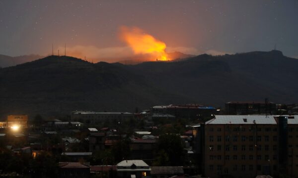 Bursts of explosions