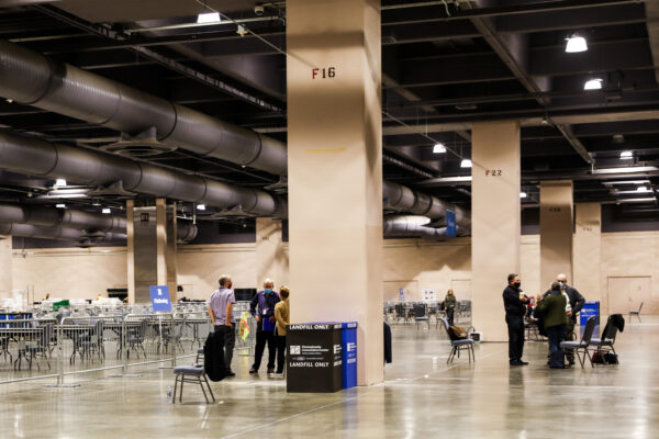 Philadelphia Ballot Observer Criticizes Transparency of Counting Process 2 Epoch Times Photo