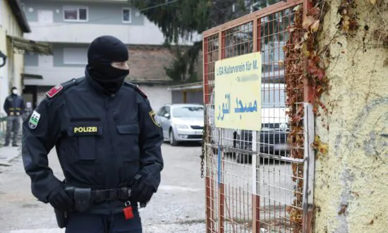 Two More Suspects Linked to Vienna Attack Arrested: Prosecutors