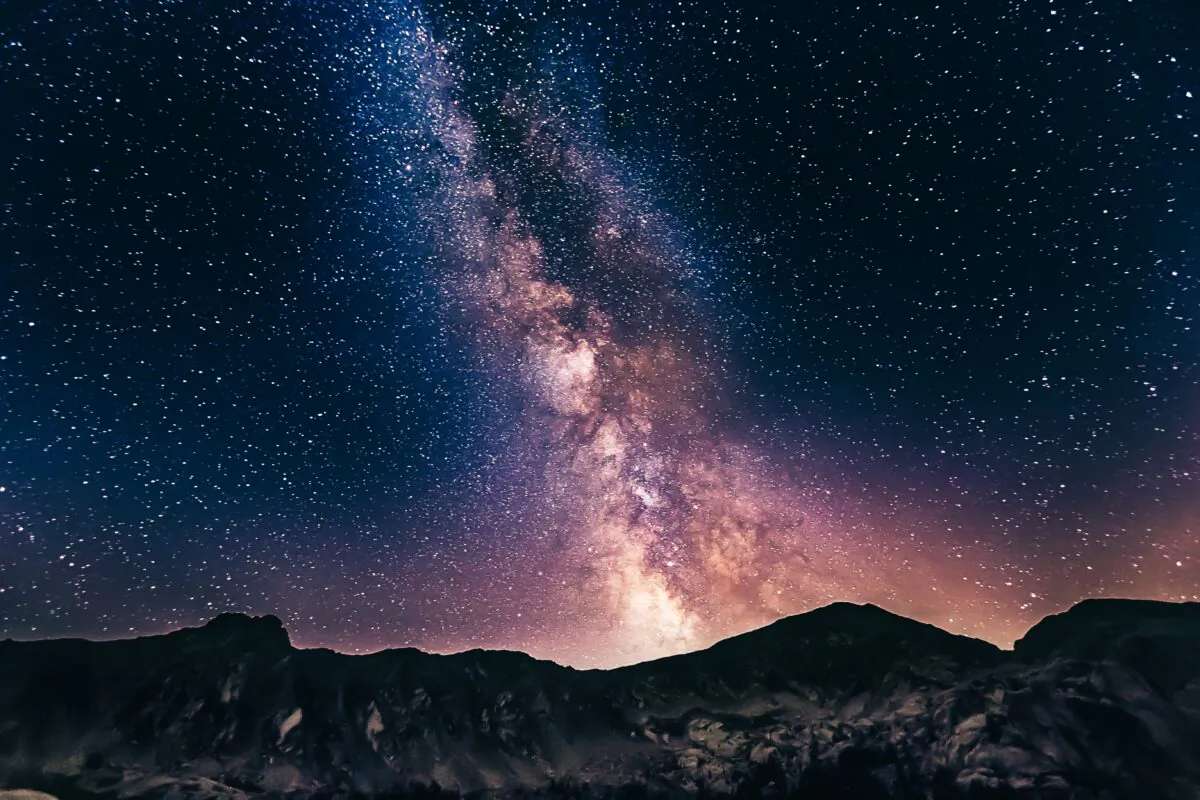 Astronomers reveal that new data on 600,000 stars will solve mysteries of the Milky Way. (Denis Degioanni/Unsplash)