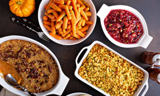 Deep Dive (Nov. 24): Dr. Ditzell, Rabbi Slatkin on Navigating Holiday Season Stress
