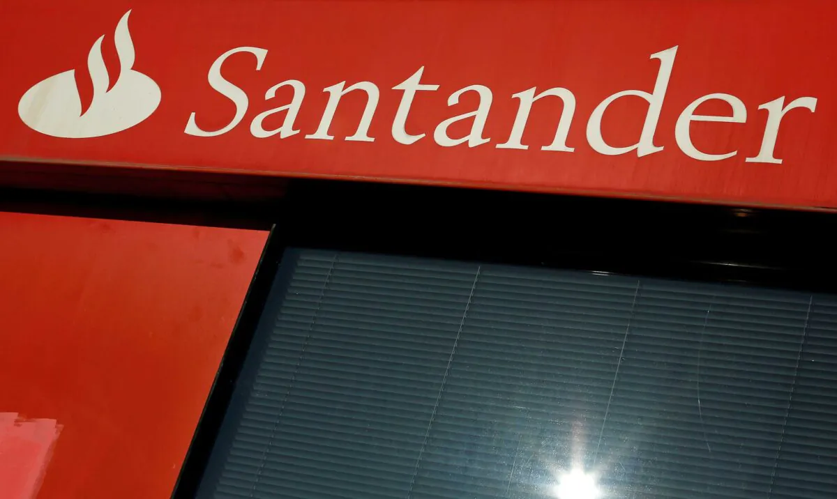 A logo of Santander is seen on a branch in the Andalusian capital of Seville, southern Spain, on Jan. 27, 2016. (Marcelo del Pozo/Reuters)