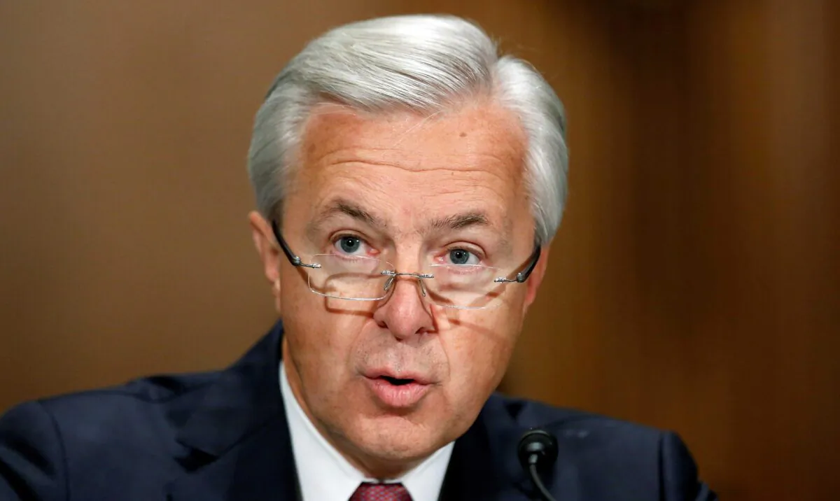 Wells Fargo CEO John Stumpf testifies before a Senate Banking Committee hearing on the firm’s sales practices on Capitol Hill in Washington on Sept. 20, 2016. (Gary Cameron/Reuters)