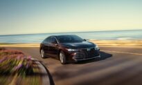 2020 Toyota Avalon Hybrid XSE