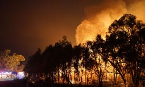 Bushfire Warning for QLD's Fraser Island
