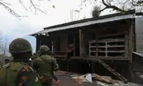 India–Pakistan Military Clashes Kill Soldiers, Civilians on Both Sides
