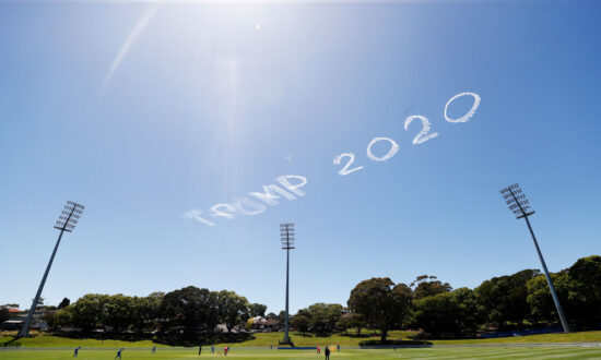 ‘Trump 2020’: Sydney Skywriter’s Message of Support for US President