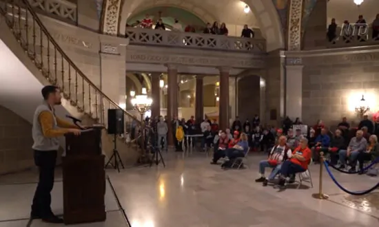 Crowds Support ‘Stop the Steal’ Rally in Missouri