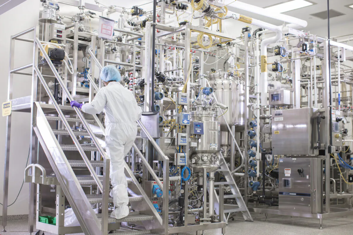 Photo of Sonja Person working at the manufacturing facility at Holly Springs Seqirus in North Carolina on May 14–15, 2018. (Courtesy of Seqirus)