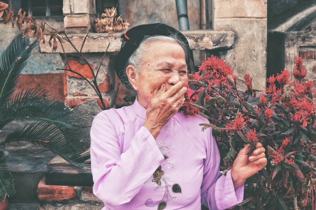 It can take a conscious effort to stay upbeat, but doing so could help preserve your memory. That's a compelling reason to make some happy memories. (Antevasin Nguyen/Shutterstock)