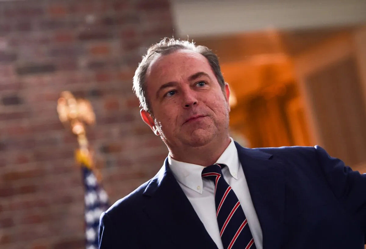 Newsmax Media CEO Christopher Ruddy attends a dinner with President Donald Trump and business leaders in Bedminster, N.J., on Aug. 7, 2018. (Brendan Smialowski/AFP via Getty Images)