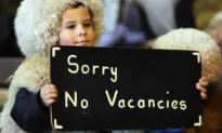 Survey: 1 in 20 Schools in England Plan to Have In-person Nativity