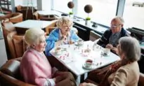 Seniors Form COVID Pods to Ward Off Isolation This Winter