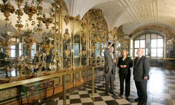 Green Vault city palace inside