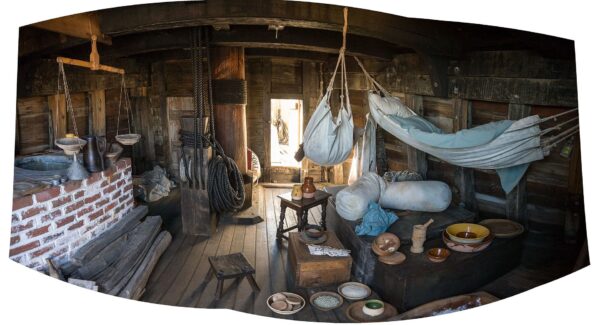 Mayflower_II_cabin_interior