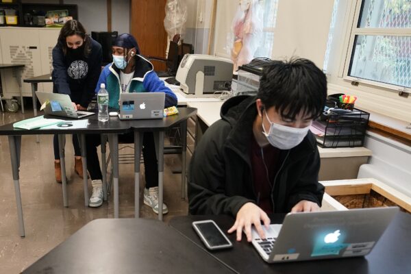 Epoch Times Photo