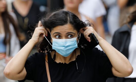 Nasal Spray Can Blunt CCP Virus Spread: Study