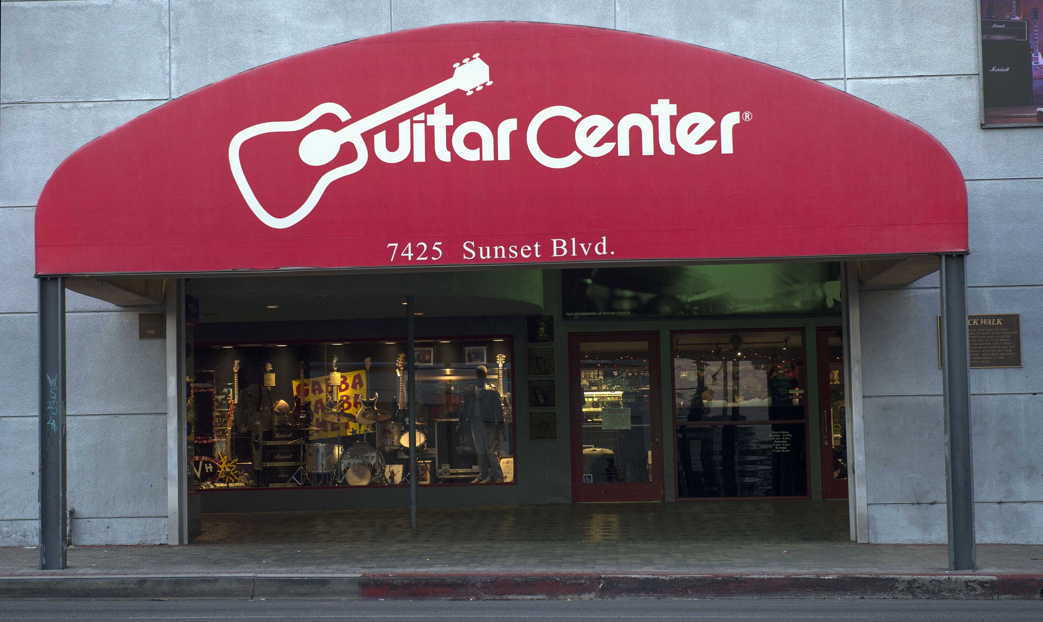 guitar center closing