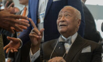 Former New York City Mayor David Dinkins Dies at 93