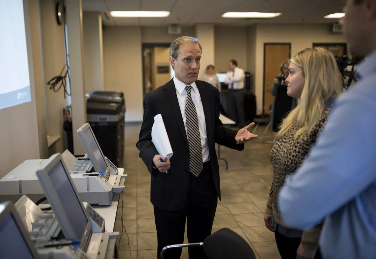 Minnesota Secretary of State Steve Simon speaks during a test of voting machines in St Louis Park, Minn., on Oct. 23, 2018. (Stephen Maturen/Getty Images)