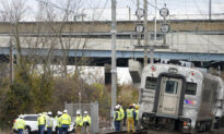 NYC-Area Train Derailment Hurts No One, Snarls Morning Rush