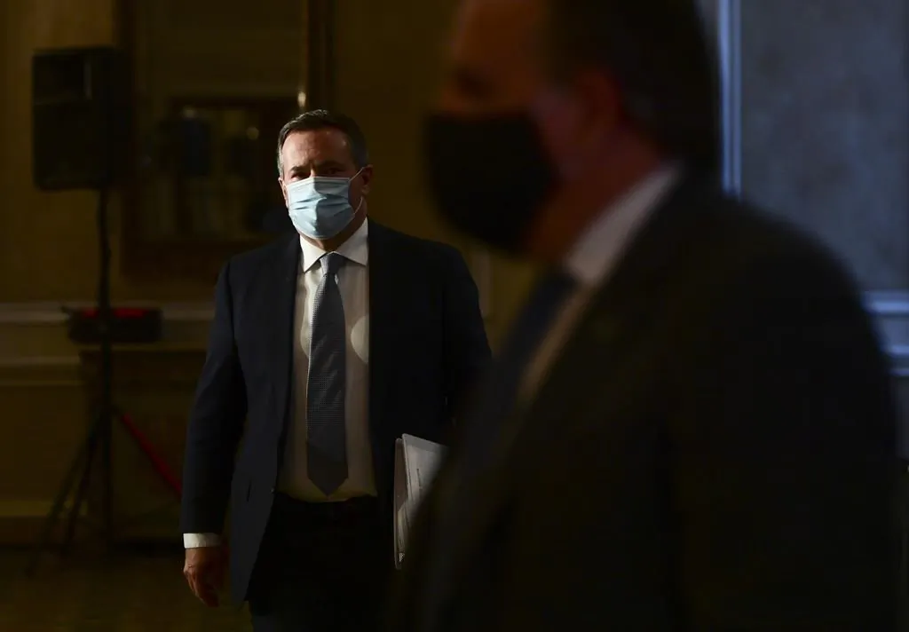 Alberta Premier Jason Kenney and Quebec Premier Francois Legault leave a press conference in Ottawa on Sept. 18, 2020. (THE CANADIAN PRESS/Sean Kilpatrick)