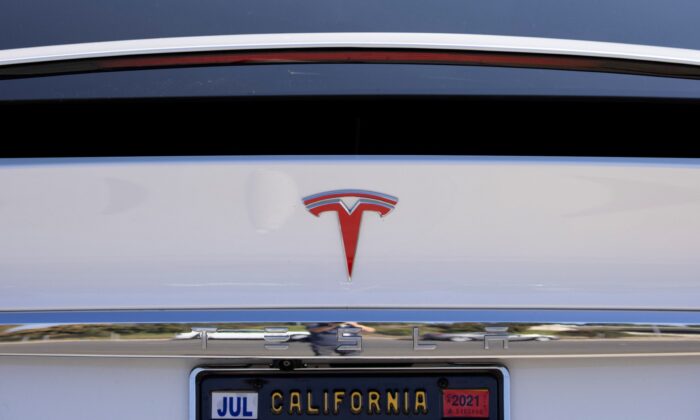 Tesla Issues Two Recalls Covering 9,500 US Vehicles: NHTSA